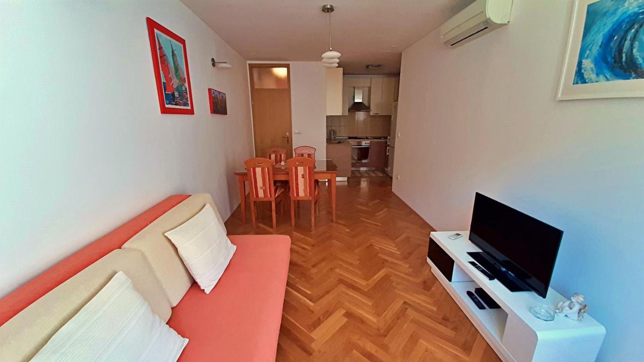 Apartment Jen 오미스 외부 사진